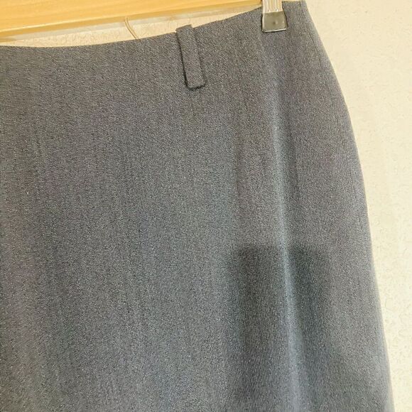 Ellen Tracy Linda Allard 100% Wool Pencil Skirt Black Front Slit, Buttons Sz 10 - Picture 5 of 10